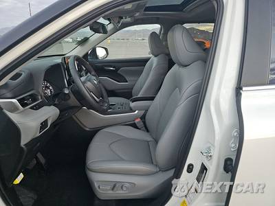 2026 Toyota Highlander XLE - zdjęcie 7 z 25 - miniatura