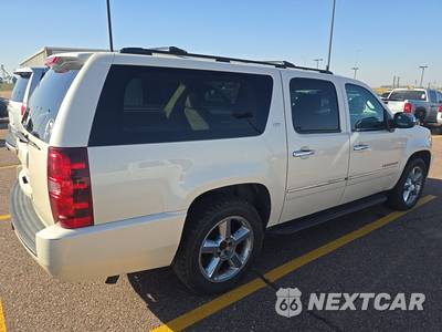 2013 Chevrolet Suburban 1500 LTZ 1LZ - zdjęcie 4 z 18 - miniatura