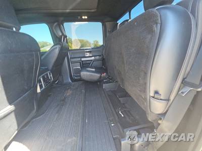 2021 Ford Super Duty F-250 Platinum Crew Cab Medium Bed - zdjęcie 13 z 23 - miniatura
