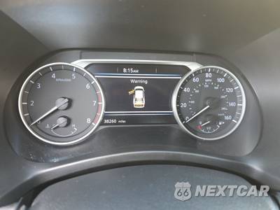 2025 Nissan Sentra SR - zdjęcie 18 z 33 - miniatura