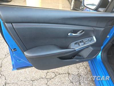 2025 Nissan Sentra SR - zdjęcie 15 z 33 - miniatura
