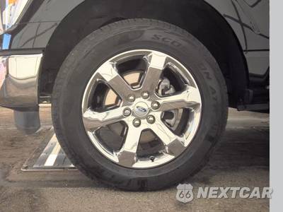 2023 Ford F-150 XLT Crew Cab Short Bed - zdjęcie 9 z 27 - miniatura