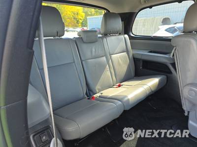2017 Toyota Sequoia Limited - zdjęcie 14 z 32 - miniatura