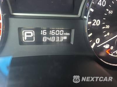 2015 Nissan Pathfinder - zdjęcie 15 z 31 - miniatura