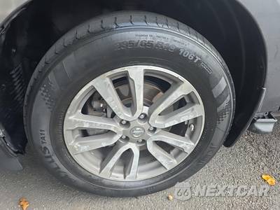 2015 Nissan Pathfinder - zdjęcie 8 z 31 - miniatura