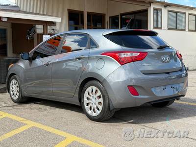 2017 Hyundai Elantra GT Hatchback - zdjęcie 10 z 34 - miniatura