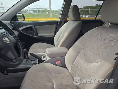 2010 Toyota RAV4 - zdjęcie 7 z 69 - miniatura
