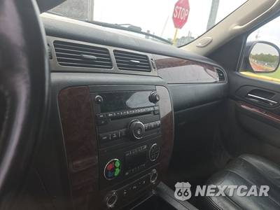 2011 Chevrolet Tahoe LT 1LT - zdjęcie 11 z 41 - miniatura