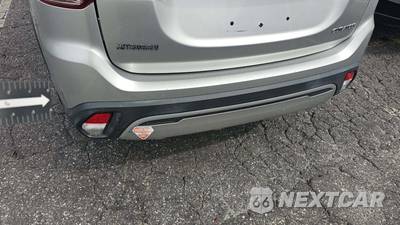 2019 Mitsubishi Outlander ES - zdjęcie 30 z 56 - miniatura