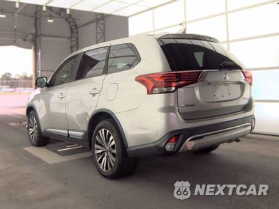 2019 Mitsubishi Outlander ES - zdjęcie 6 z 56 - miniatura