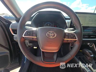 2024 Toyota Grand Highlander XLE - zdjęcie 10 z 19 - miniatura