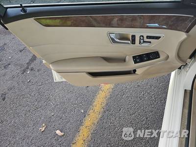 2014 Mercedes-Benz E 350 4MATIC Sedan - zdjęcie 9 z 26 - miniatura
