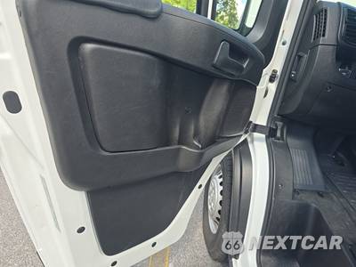 2025 Ram ProMaster 2500 Cargo Van Tradesman w/Passenger Seat Low Roof 136.0" WB - zdjęcie 9 z 18 - miniatura