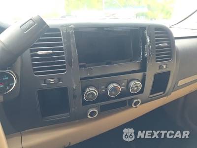 2007 Chevrolet Silverado 1500 LT Extended Cab Medium Bed 1LT w/Rear Doors - zdjęcie 23 z 31 - miniatura