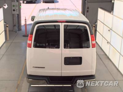 2025 Chevrolet Express 2500 Cargo Van 1WT 135.0" WB - zdjęcie 5 z 19 - miniatura