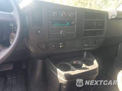 2025 Chevrolet Express 2500 Cargo Van 1WT 135.0" WB - zdjęcie 11 z 19 - miniatura