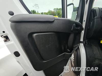 2025 Ram ProMaster 2500 Cargo Van Tradesman w/Passenger Seat Low Roof 136.0" WB - zdjęcie 9 z 23 - miniatura