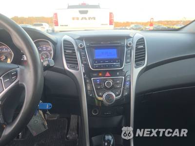 2014 Hyundai Elantra GT Hatchback - zdjęcie 11 z 18 - miniatura