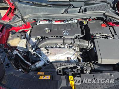 2021 Mercedes-Benz GLA 250 4MATIC - zdjęcie 16 z 30 - miniatura