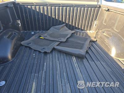 2024 Toyota Tundra Hybrid Limited Crew Cab Short Bed - zdjęcie 17 z 22 - miniatura