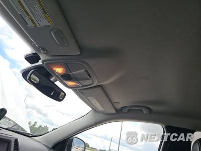 2023 Jeep Cherokee Altitude Lux - zdjęcie 17 z 30 - miniatura