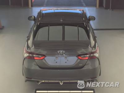 2022 Toyota Camry SE - zdjęcie 5 z 37 - miniatura