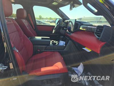 2026 Toyota Sequoia TRD Pro - zdjęcie 8 z 18 - miniatura