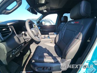 2026 Toyota Sequoia TRD Pro - zdjęcie 7 z 23 - miniatura