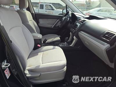 2014 Subaru Forester 2.5i - zdjęcie 8 z 30 - miniatura