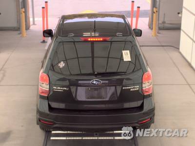 2014 Subaru Forester 2.5i - zdjęcie 5 z 30 - miniatura