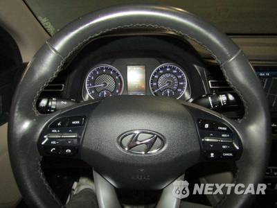 2020 Hyundai Elantra Limited Sedan - zdjęcie 11 z 21 - miniatura