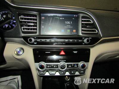 2020 Hyundai Elantra Limited Sedan - zdjęcie 15 z 21 - miniatura
