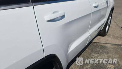 2022 Jeep Grand Cherokee WK Laredo E - zdjęcie 24 z 26 - miniatura