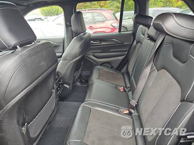 2023 Jeep Grand Cherokee Altitude - zdjęcie 19 z 28 - miniatura