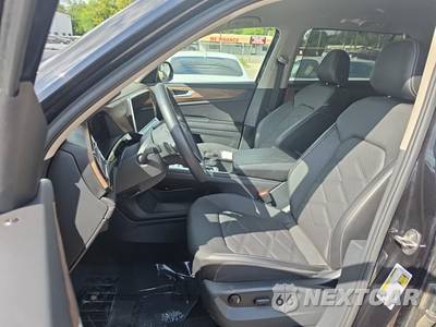 2024 Volkswagen Atlas 2.0T SE w/Technology - zdjęcie 13 z 24 - miniatura