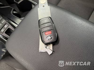 2026 Toyota Camry LE - zdjęcie 29 z 30 - miniatura