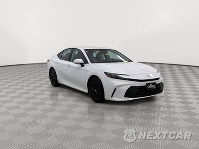2026 Toyota Camry LE - zdjęcie 13 z 30 - miniatura