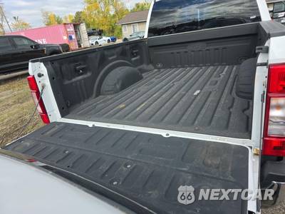2020 Ford Super Duty F-250 XLT Crew Cab Medium Bed - zdjęcie 19 z 33 - miniatura