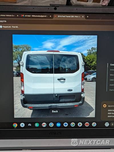 2016 Ford Transit 250 Cargo Van w/RH Swing-Out Doors Low Roof 130.0" WB - zdjęcie 18 z 24 - miniatura