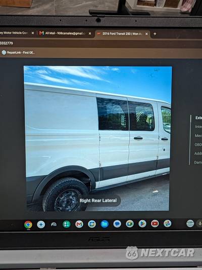 2016 Ford Transit 250 Cargo Van w/RH Swing-Out Doors Low Roof 130.0" WB - zdjęcie 19 z 24 - miniatura