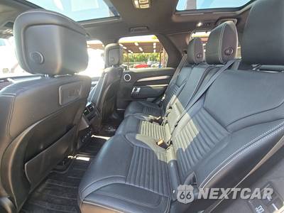 2022 Land Rover Discovery S R-Dynamic - zdjęcie 19 z 44 - miniatura