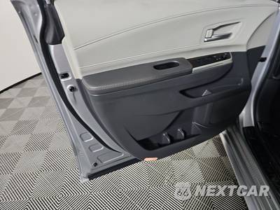 2024 Toyota Sienna XLE 7-Passenger 120.5" WB - zdjęcie 9 z 23 - miniatura
