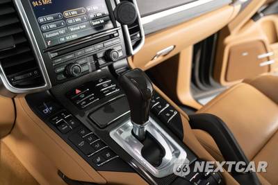 2016 Porsche Cayenne Turbo S - zdjęcie 7 z 55 - miniatura
