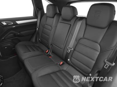2016 Porsche Cayenne Turbo S - zdjęcie 53 z 55 - miniatura