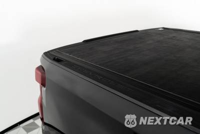 2023 Chevrolet Silverado 1500 LTZ Crew Cab Short Bed 1LZ - zdjęcie 17 z 48 - miniatura