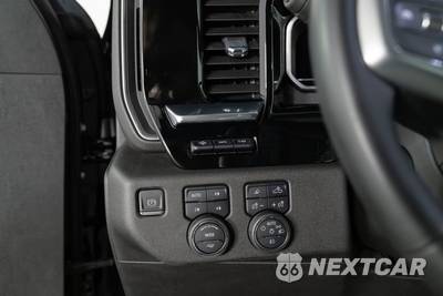 2023 Chevrolet Silverado 1500 LTZ Crew Cab Short Bed 1LZ - zdjęcie 31 z 48 - miniatura