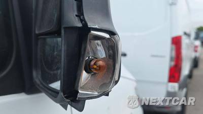 2022 Mercedes-Benz Sprinter 2500 Cargo Van Standard Roof 144.0" WB - zdjęcie 37 z 43 - miniatura