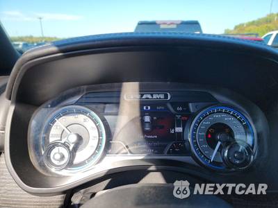 2019 Ram 1500 Limited Crew Cab Short Bed - zdjęcie 12 z 37 - miniatura