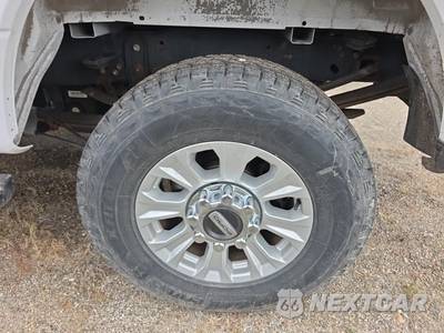 2021 Ford Super Duty F-250 XLT Crew Cab Medium Bed - zdjęcie 11 z 26 - miniatura