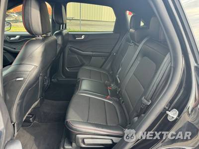 2025 Ford Escape ST-Line - zdjęcie 13 z 27 - miniatura